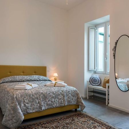 Nonna Vittoria Apartment ساليرنو المظهر الخارجي الصورة