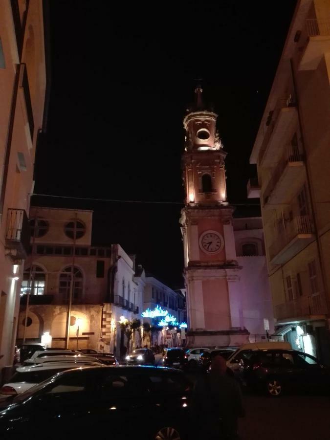 Nonna Vittoria Apartment ساليرنو المظهر الخارجي الصورة