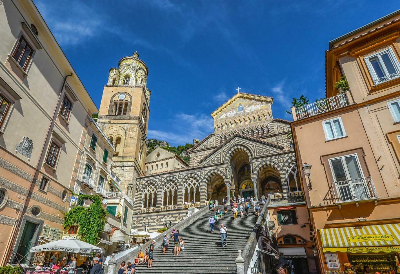 Nonna Vittoria Apartment ساليرنو المظهر الخارجي الصورة